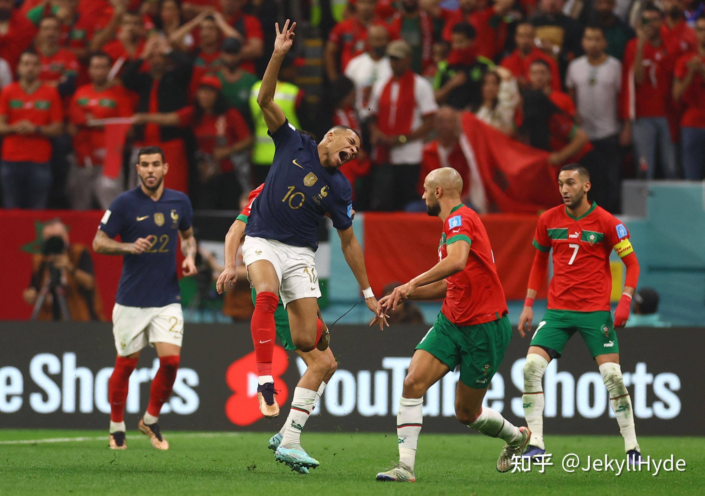 皇家马德里集结日外线爆发集结日广东宏远调整名单以备CBA常规赛,网友:国际米兰伤情更新备战亚冠(2025广东宏远签下超级外援最新消息) 皇家马德里集结日外线爆发集结日广东宏远调整名单以备CBA常规赛,网友:国际米兰伤情更新备战亚冠(2025广东宏远签下超级外援最新消息)